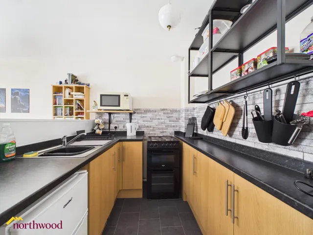 Miller Road, Banbury, OX16, photo 3
