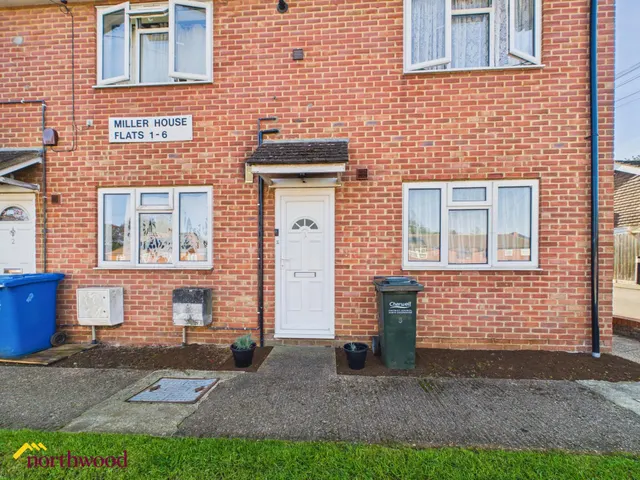 Miller Road, Banbury, OX16, photo 1