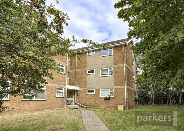 Woodlands Road, Witney, OX28, photo 1