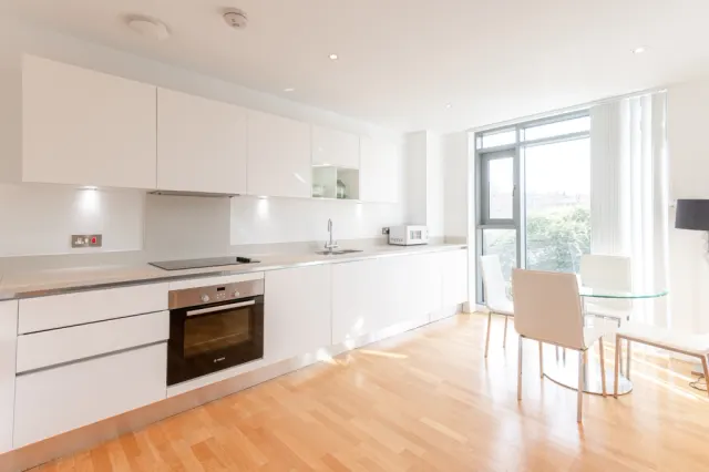 Avonmore Road, West Kensington, W14, photo 3
