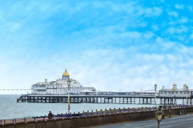 Marine Parade, Eastbourne, photo 1