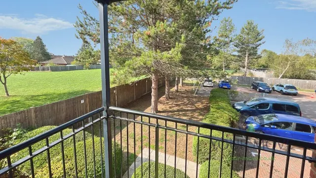 High View, Bedford, MK41, photo 3