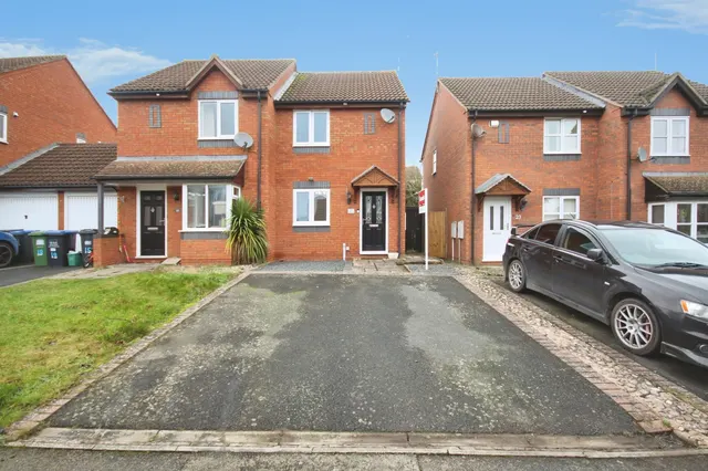 Pebble Island Way, Leamington Spa, photo 1