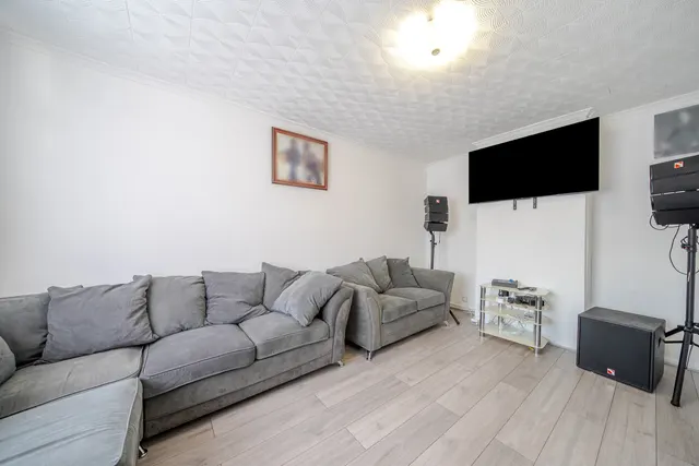 Chalcombe Road, SE2, photo 2