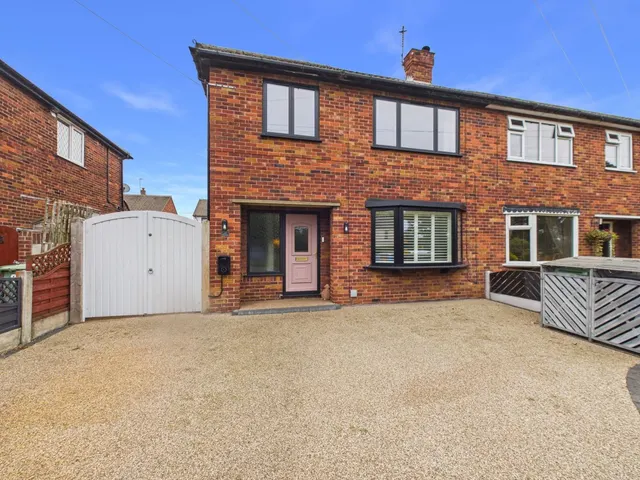 Watergate, Methley, LS26, photo 2