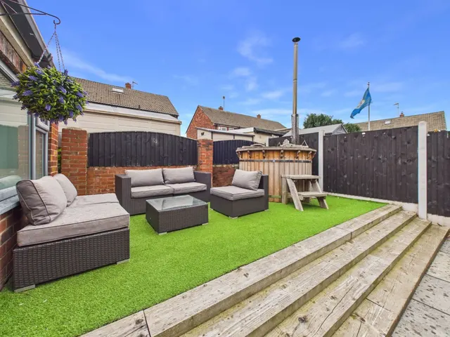 Watergate, Methley, LS26, photo 3