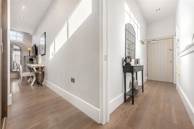 Dunstable Road, Richmond, TW9, photo 2