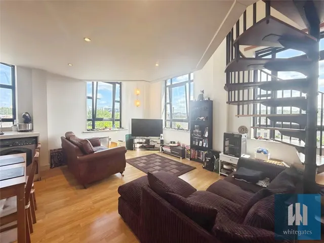 Firth Street, Huddersfield, HD1, photo 3
