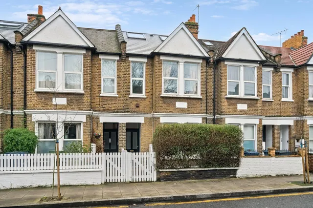 Southfield Road, London, W4, photo 1