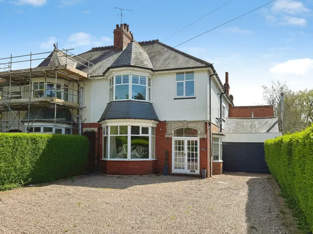 6 bedroom house, Newland Park, Hull, HU5