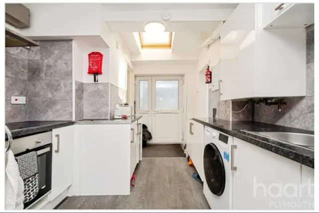 Ladysmith Road, Plymouth, PL4, photo 2