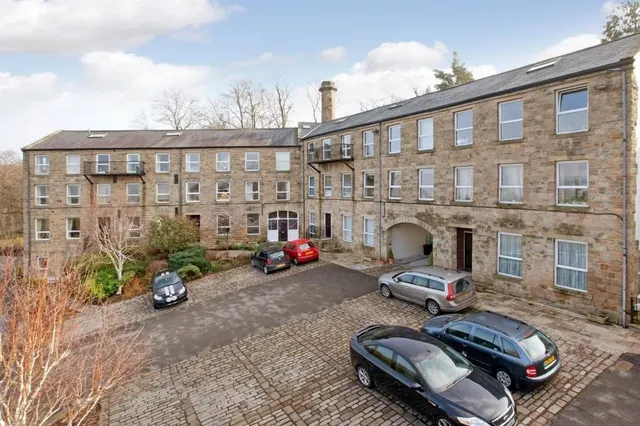 Birdcage Court, Otley, LS21, photo 1