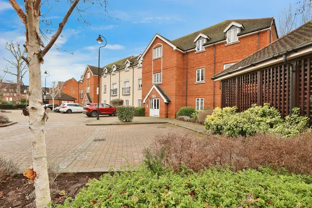 Peppermint Road, Hitchin, photo 1