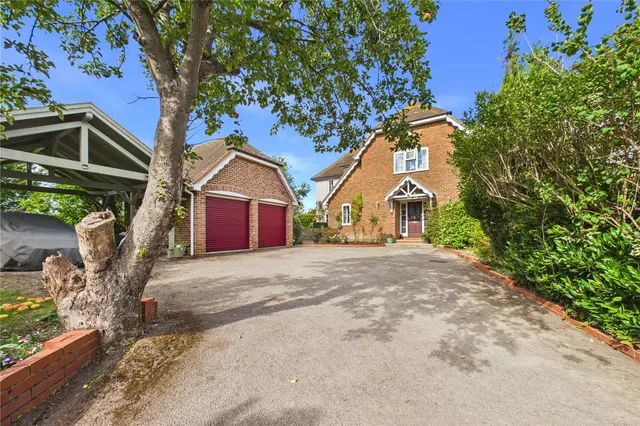 Elm Road, Sherborne St. John, RG24, photo 1