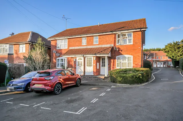 Bawtree Road, North Uxbridge, UB8, photo 1