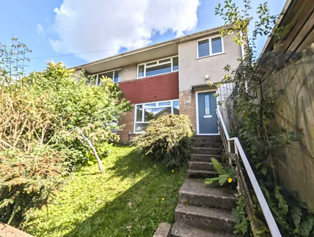Abbey Close, Taffs Well, Cardiff, photo 1