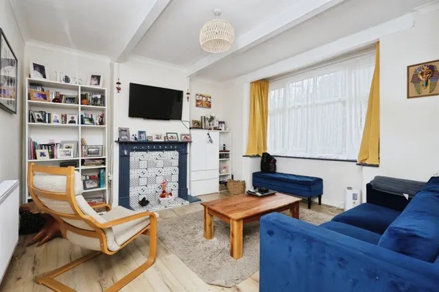 Brodrick Road, Eastbourne, BN22, photo 2