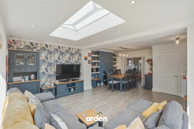 Newton Road, Bromsgrove, B60, photo 2