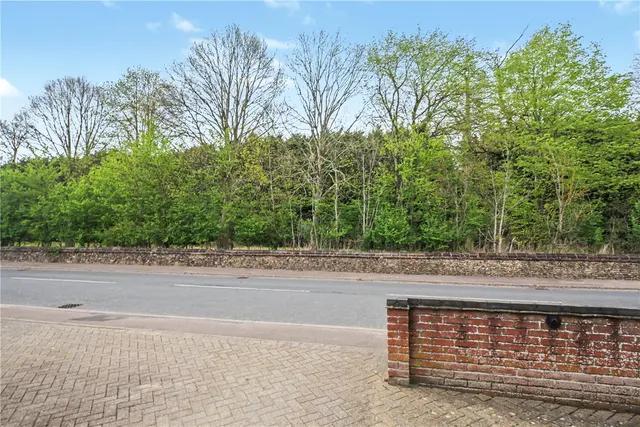 Old Yarmouth Road, Ellingham, Bungay, Norfolk, NR35, photo 1