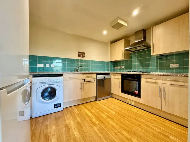 Suffolk House, Bournemouth, BH2, photo 3