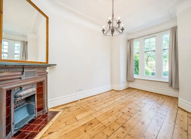Photo 2 — Muswell Hill Road, Muswell Hill, N10