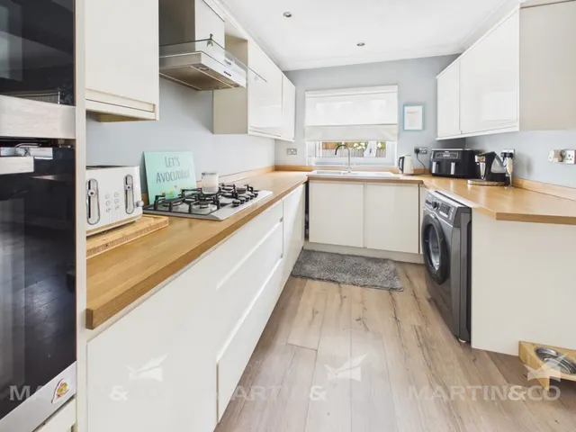 Norton, Doncaster, South Yorkshire, photo 1