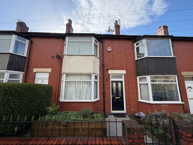 Eliza Street, Ramsbottom, BL0 0AT, photo 1