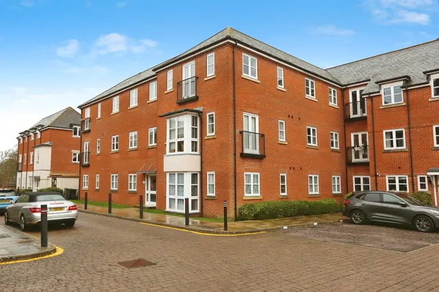 Consort Mews, Knowle, PO17, photo 1