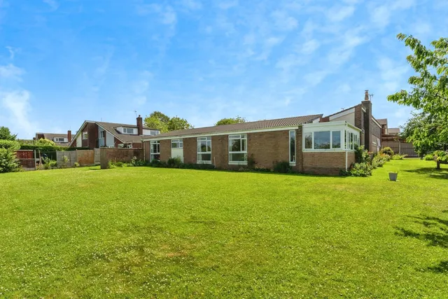 Greenlands, Tattenhall, CH3, photo 1