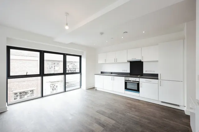 Leigh Street, High Wycombe, HP11, photo 2