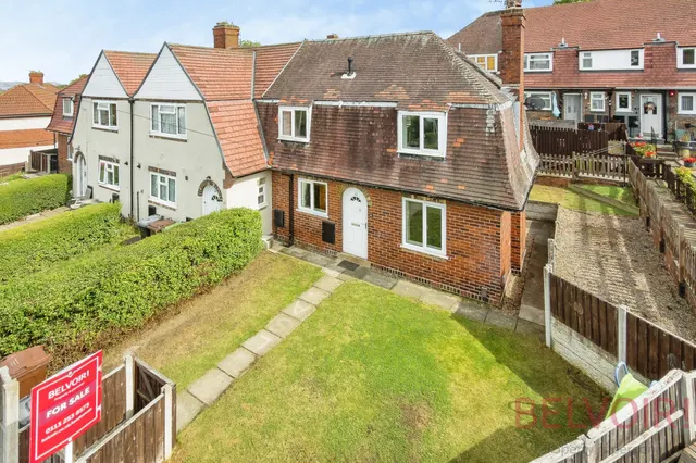 Hepworth Avenue, Churwell, LS27, photo 1