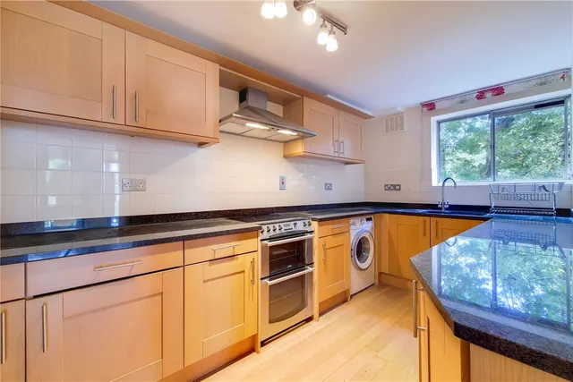 Hornsey Lane, Highgate, N6, photo 2