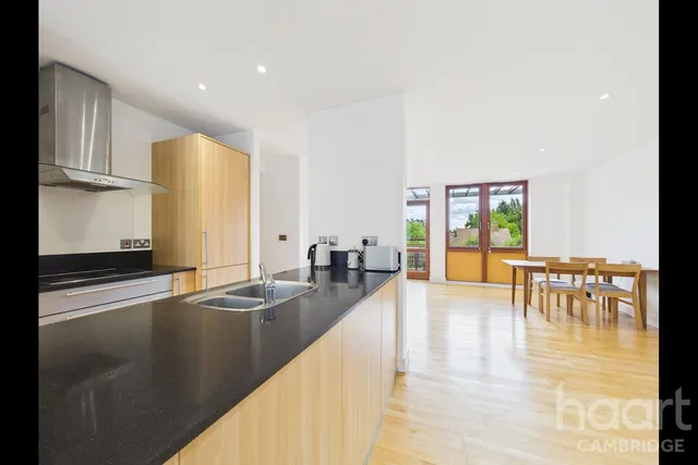 Meadowcroft, Cambridge, CB4, photo 3