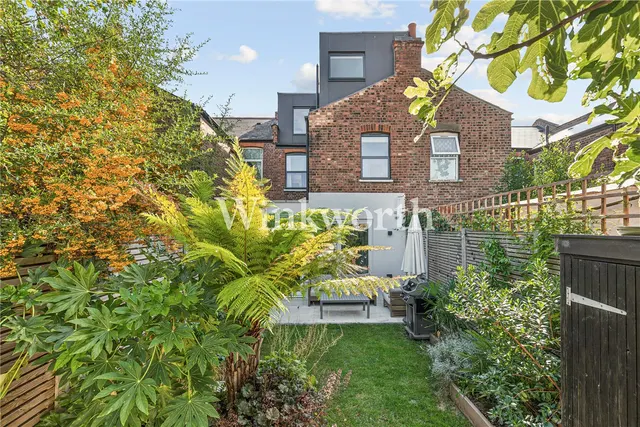 Morrison Avenue, London, N17, photo 2
