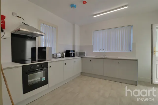 Langer Road, IP11, photo 3