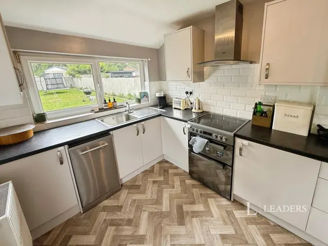Lincoln Road, Peterborough, PE4, photo 2