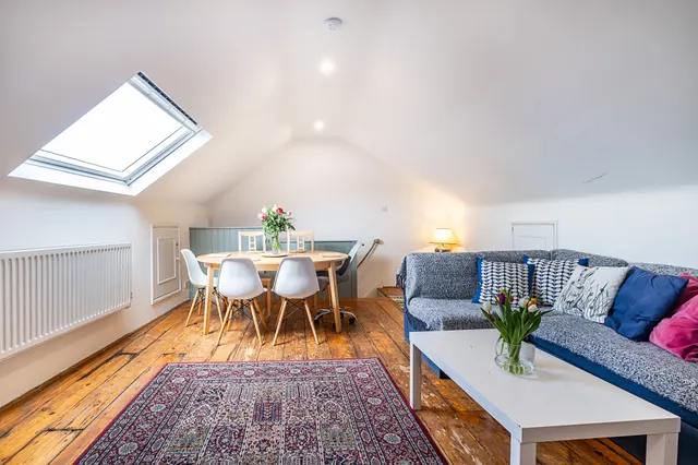 Photo 2 — 1A St Lukes Avenue, London, SW4