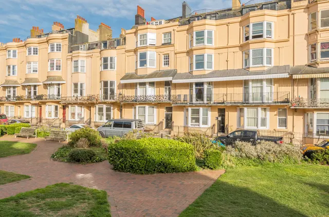 Bedford Square, Brighton, BN1, photo 1
