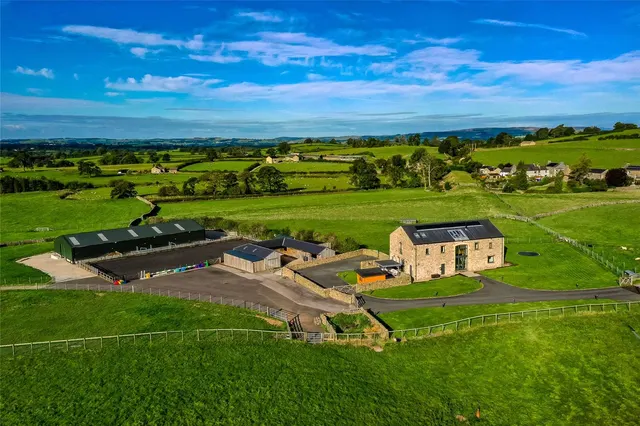 Ingleborough View Barn, Westhouse, Ingleton, North Yorkshire, LA6 3NZ, photo 1
