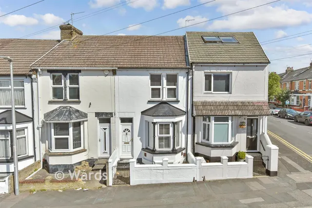 Barnsole Road, Gillingham, ME7, photo 1