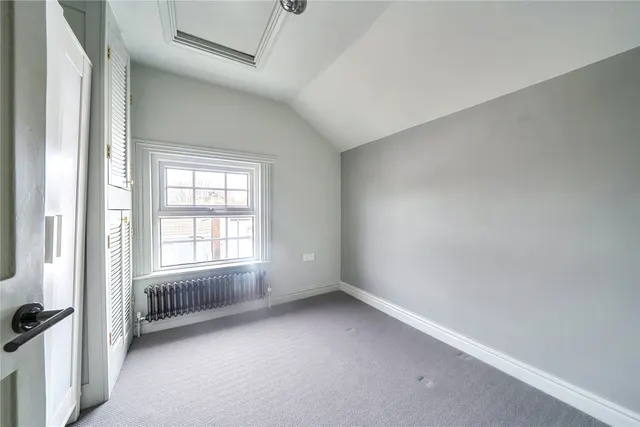 Photo 3 — Freelands Grove, Bromley, BR1