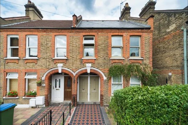 Carr Road, Walthamstow, E17, photo 1