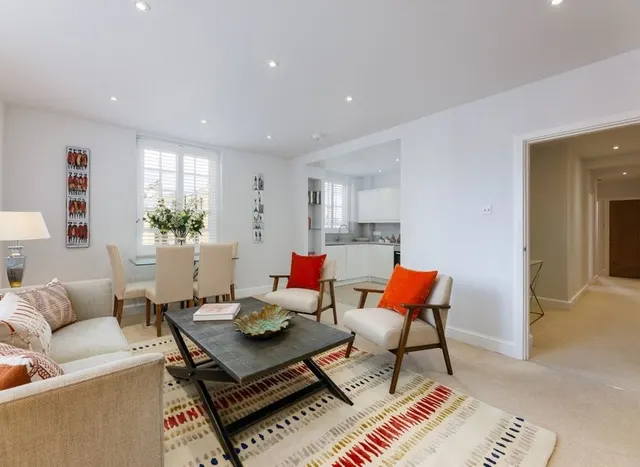 Photo 3 — Chelsea Manor Street, Chelsea, SW3
