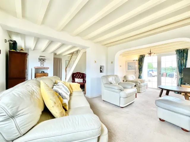Butthouse Lane, Standon, ST21, photo 2