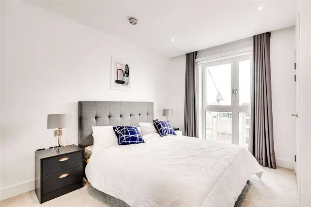Photo 2 — New Drum Street, London, E1 7AT