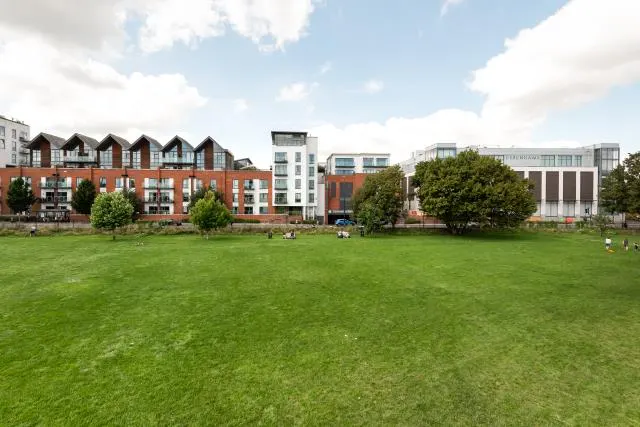 Park Way, Newbury, RG14, photo 1