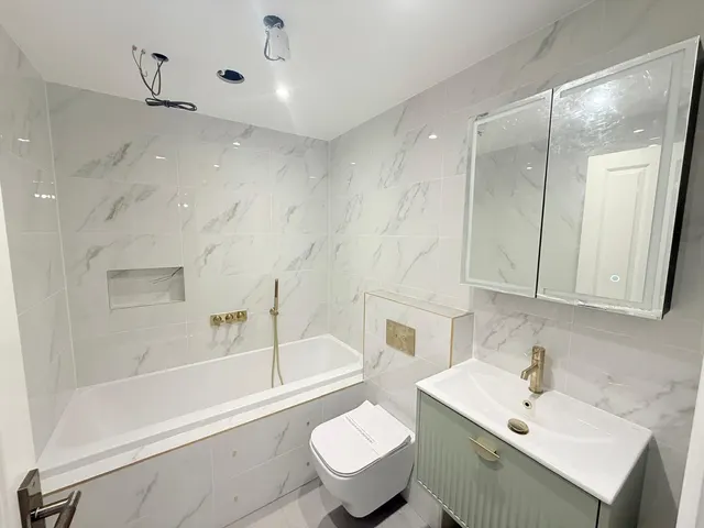 Brodrick Drive, Ilkley, LS29, photo 2