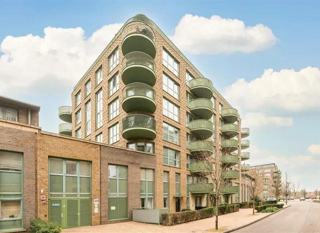 Ottley Drive, Kidbrooke, SE3, photo 1