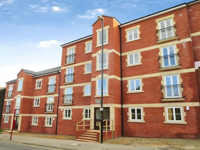 Gingham House, Morley, LS27, photo 1