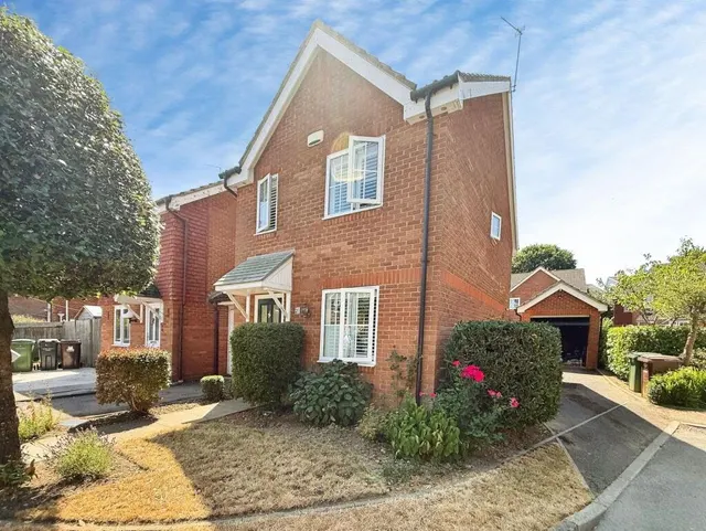 Farleys Way, Peasmarsh, TN31, photo 1